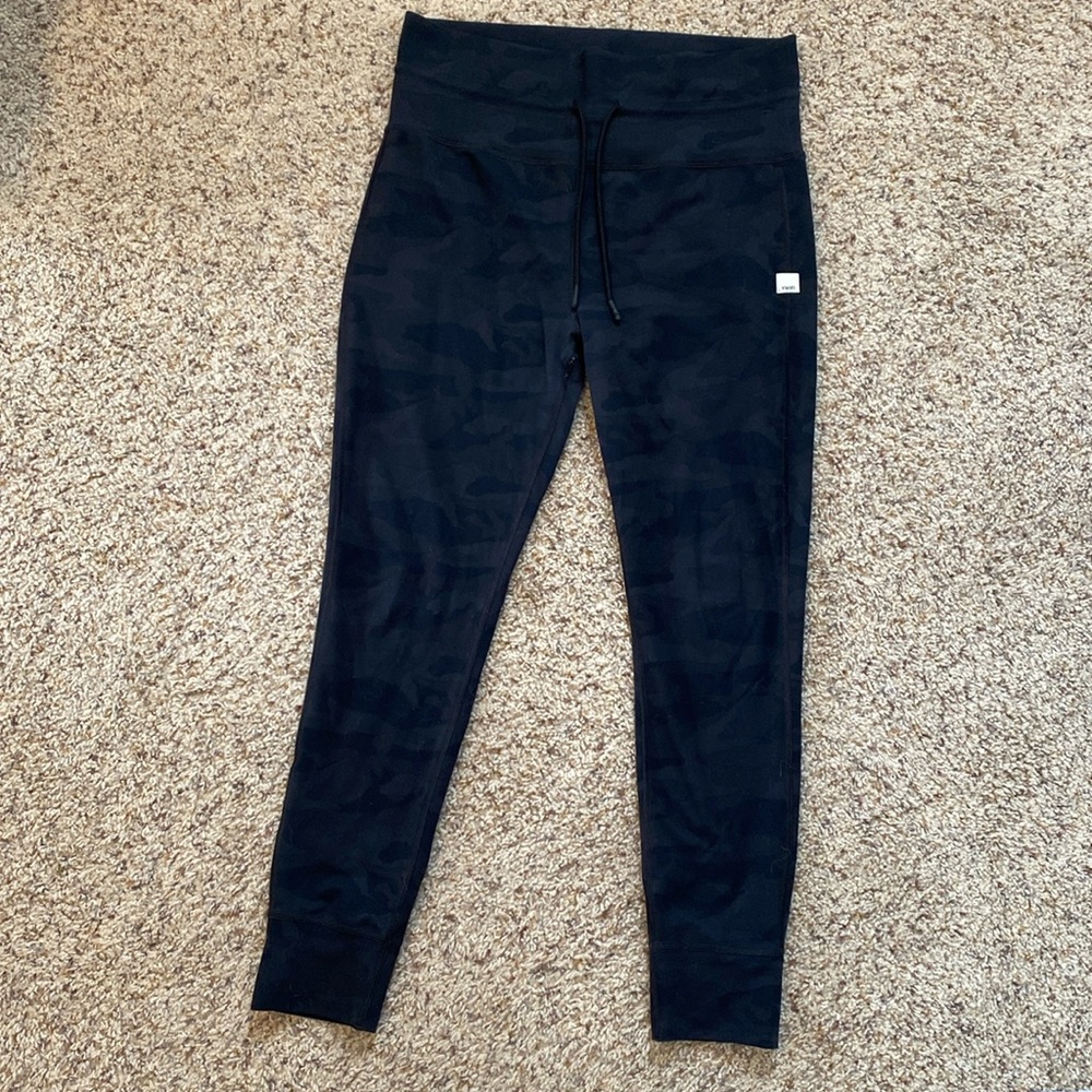 Vuori 7/8 camo leggings